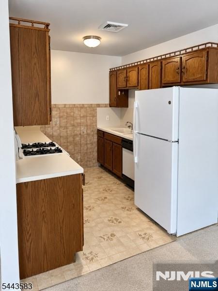 Photo 2 of Condo for sale at 846 Riverside Ave #1, Lyndhurst, NJ 07071 | MLS# 26024773 | Listing updated on 2026-10-07