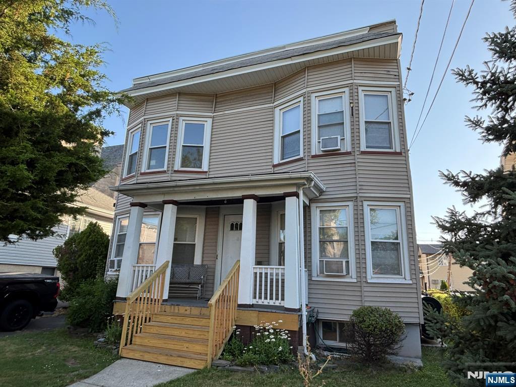 151 Washington Avenue 2R - Photo 1