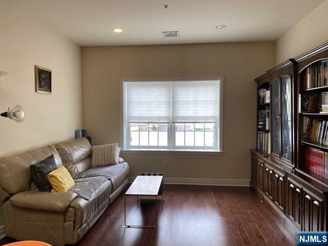 45 E Emerson Plaza 2 - Photo 4