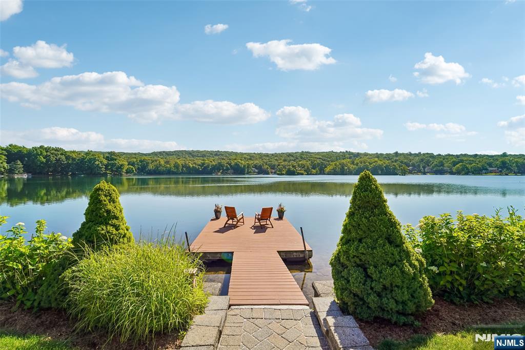 1050 W Pines Lake Drive - Photo 2