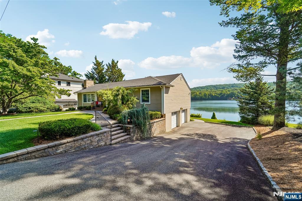 1050 Pines Lake Drive — photo 35