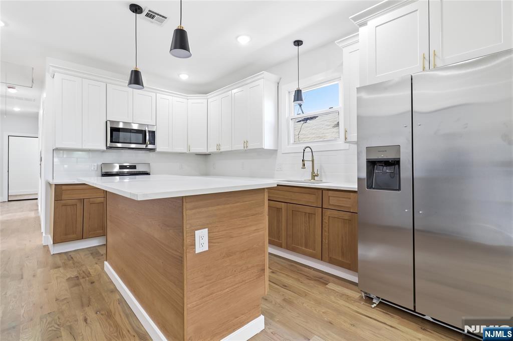 57 Montgomery Avenue - Photo 4