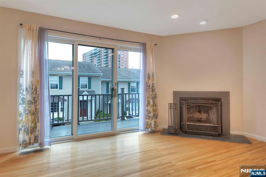 124 Panorama Drive - Photo 3