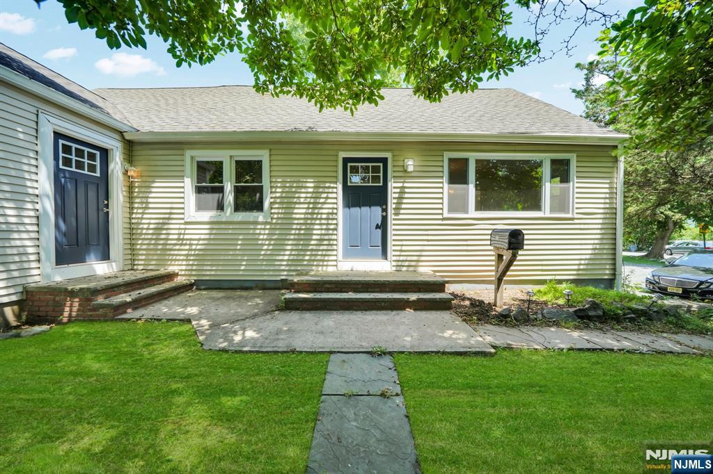 510 Eagle Rock Avenue - Photo 2