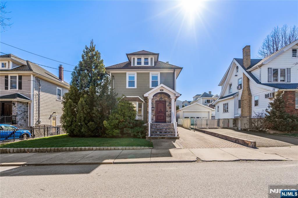 66 Crescent Avenue - Photo 1