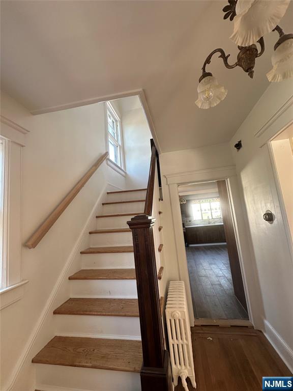 542 Prospect Ave, Ridgefield, NJ 07657