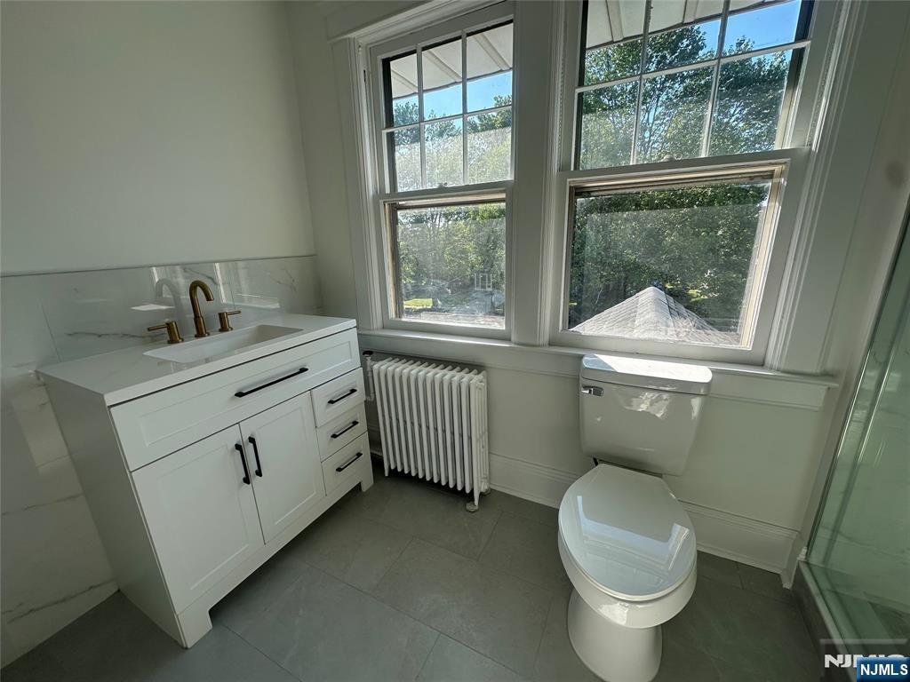542 Prospect Avenue - Photo 5
