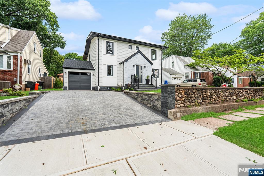 110 Maple Street - Photo 1