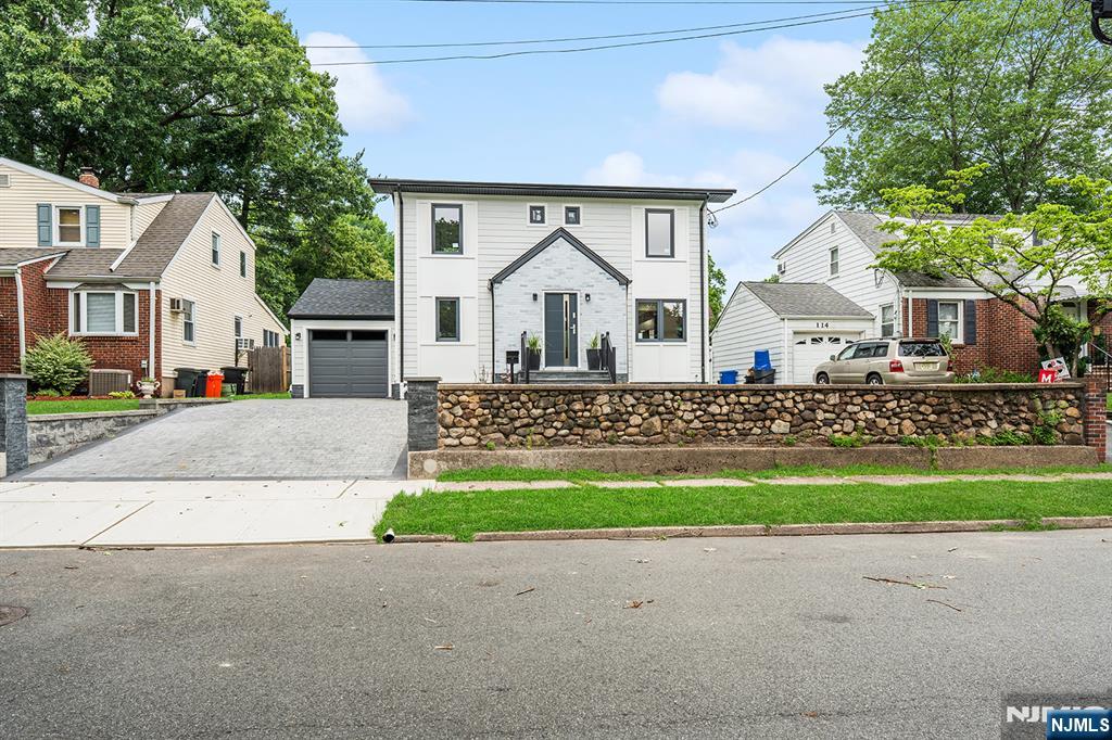 110 Maple Street - Photo 2