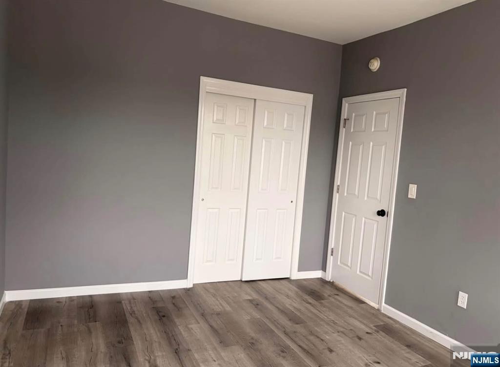109 10th Street 2F - Photo 3