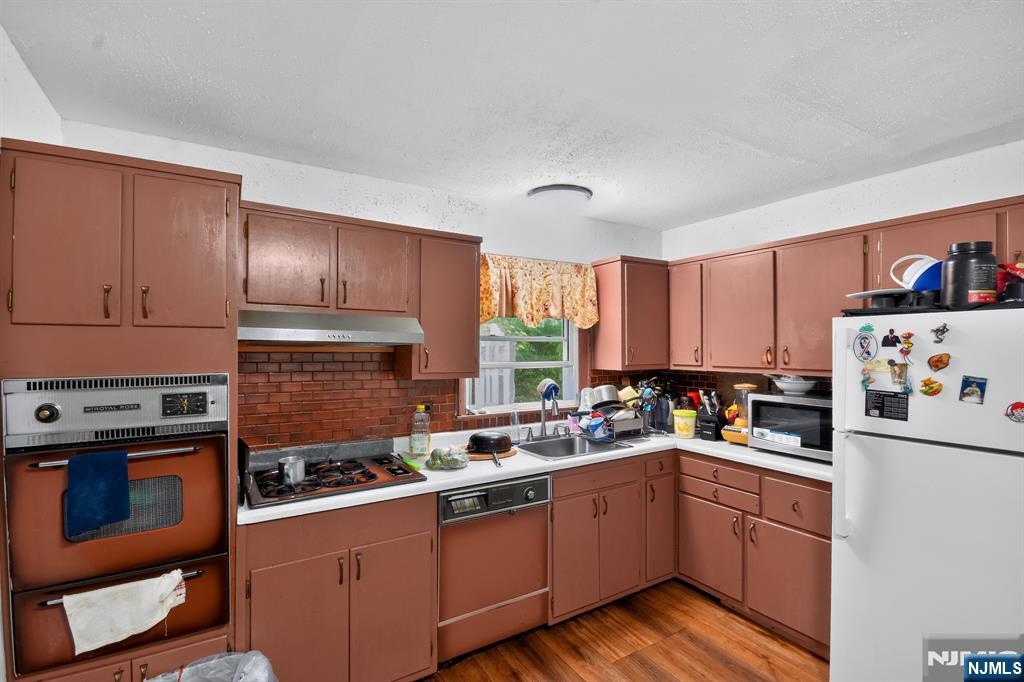 464 Tulane Court - Photo 3