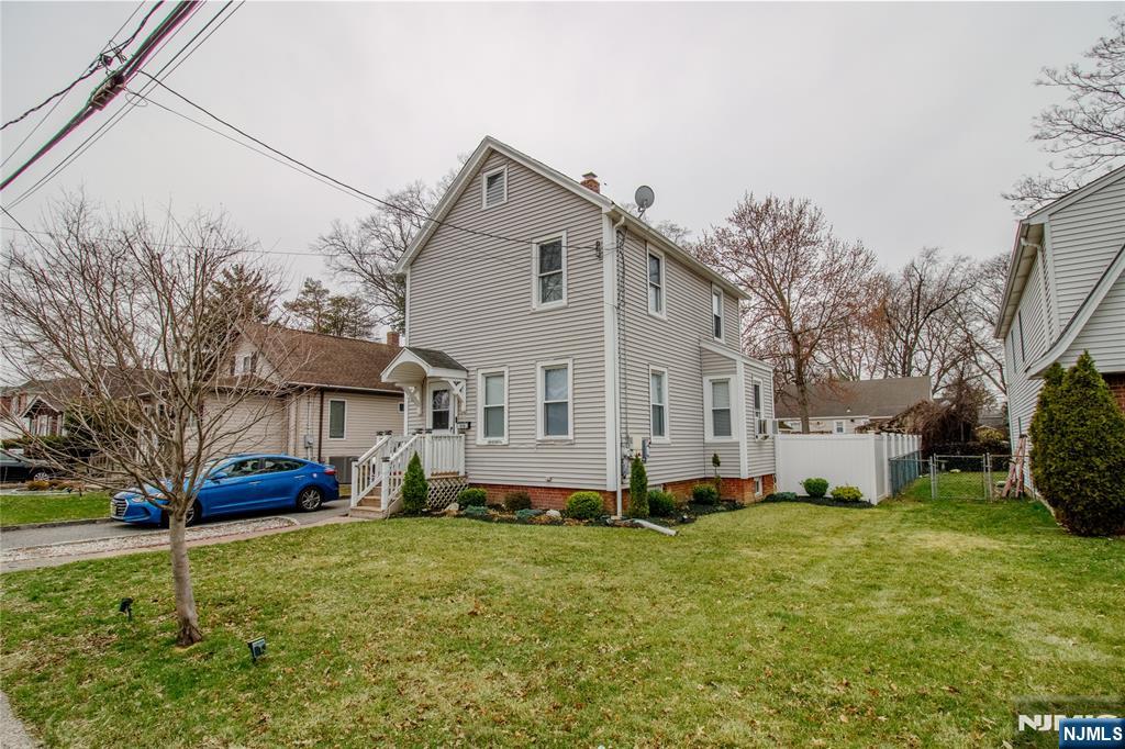 316 William Street - Photo 2