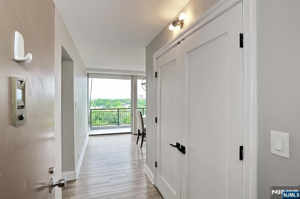 2 Horizon Rd #1414, Fort Lee, NJ 07024