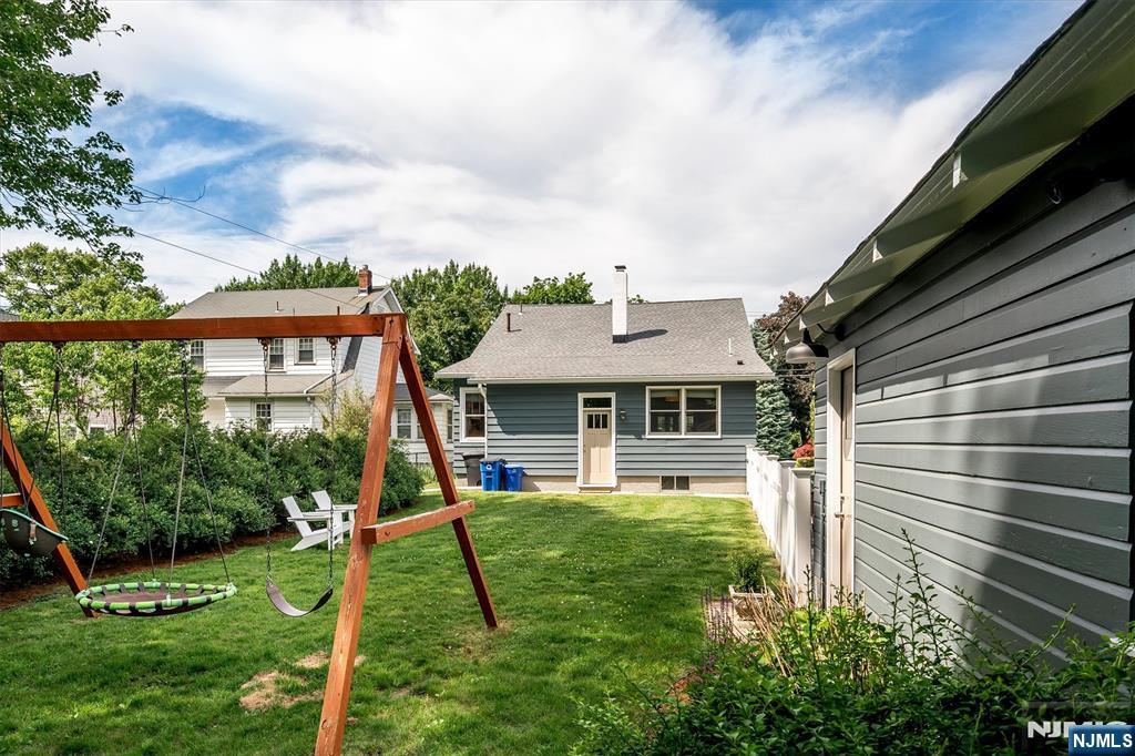 65 Ferndale Avenue — photo 36