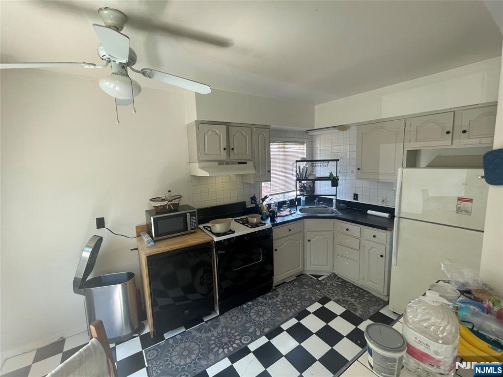 Photo 4 of Single family home for sale at 850 Palisade Ave, Teaneck, NJ 07666 | MLS# 26024835 | Listing updated on 2026-09-14