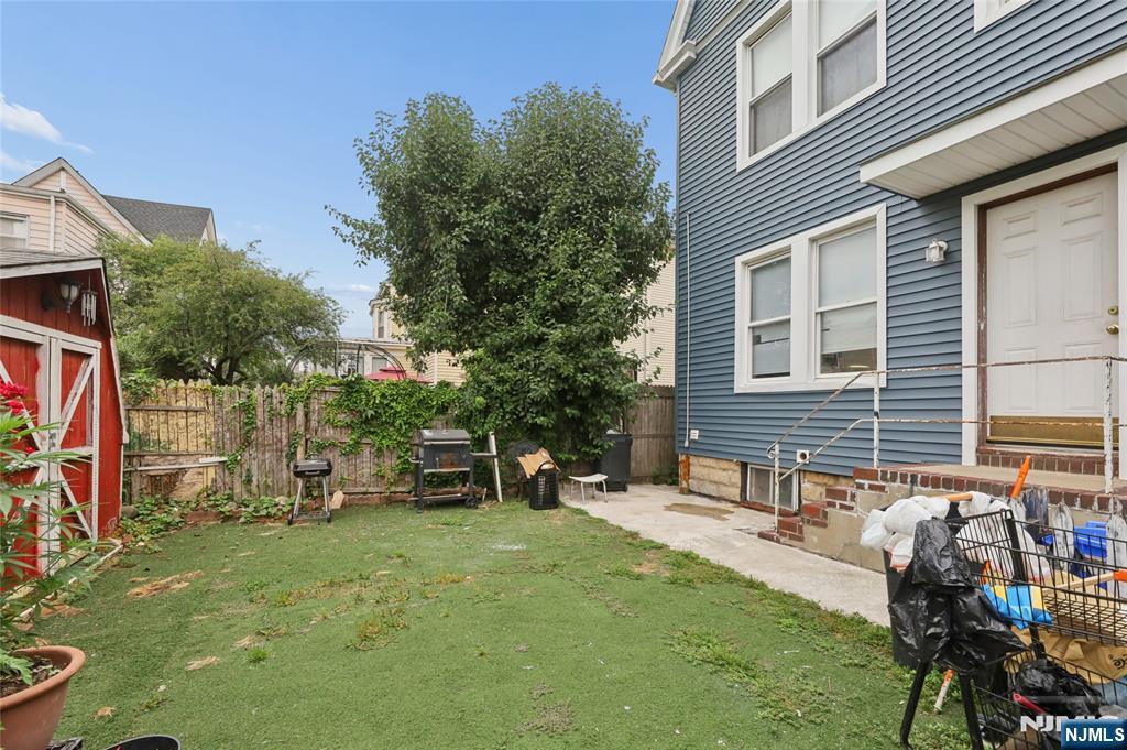 605 Central Avenue — photo 33