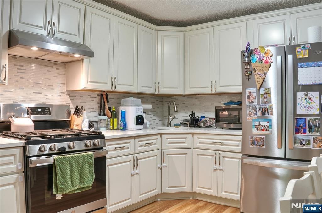 388 Poets Way - Photo 4