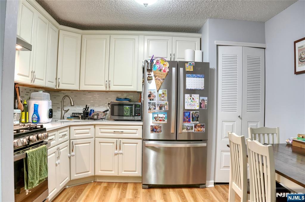 388 Poets Way - Photo 5
