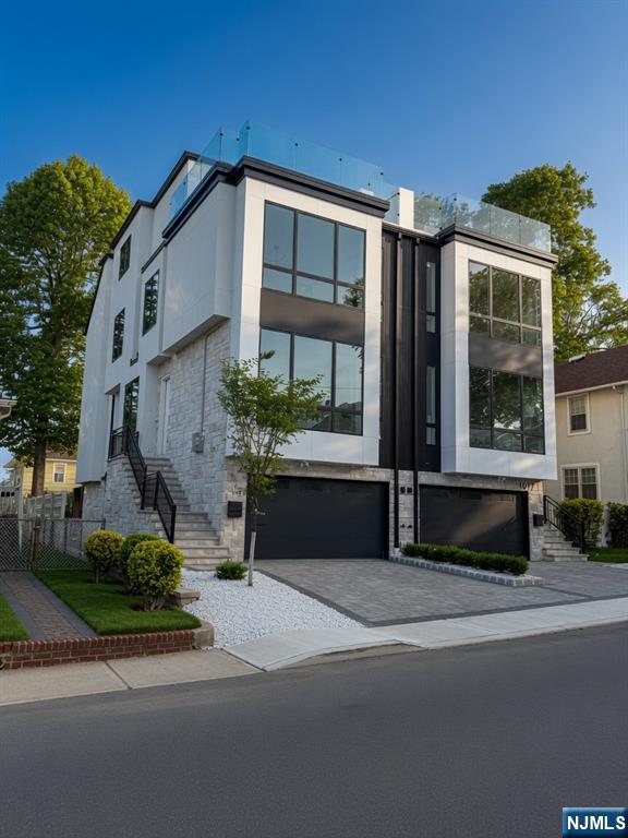 1015 Kingsland Lane - Photo 3