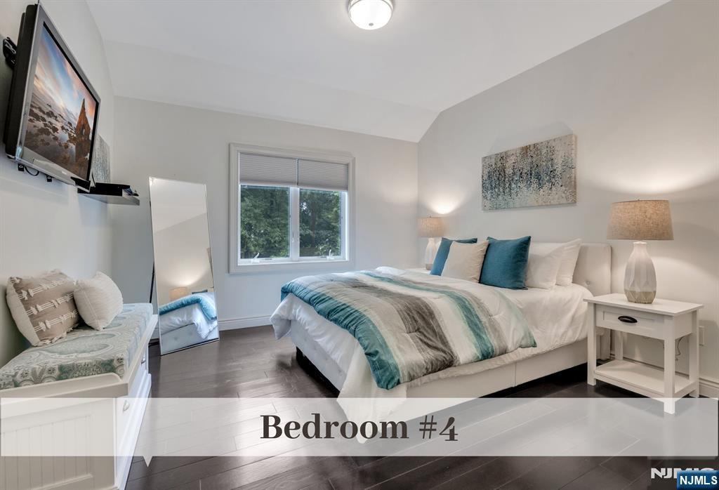 420 Eastgate Road — photo 34