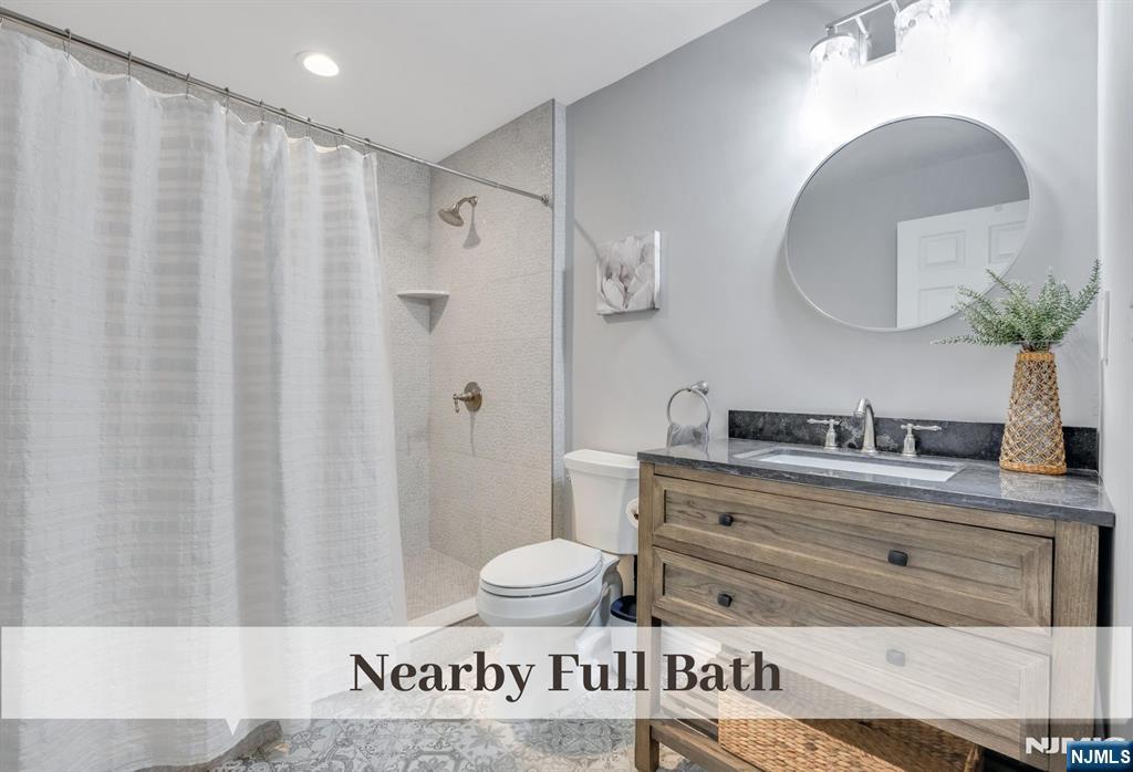 420 Eastgate Road — photo 41