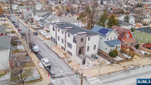 621 Valley Brook Avenue — photo 31