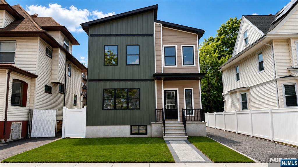 21 Hampton Terrace - Photo 1