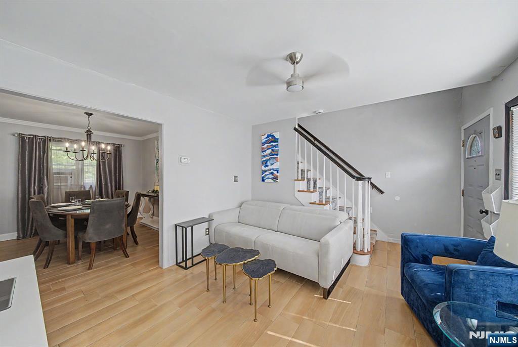 45 Leonard Terrace - Photo 4