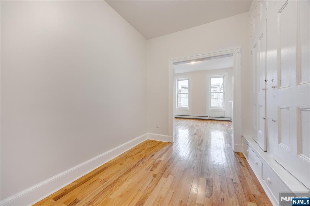 147 New York Avenue 2L - Photo 11
