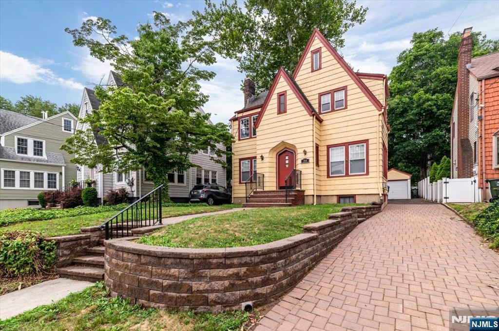 314 Mountain Way - Photo 2