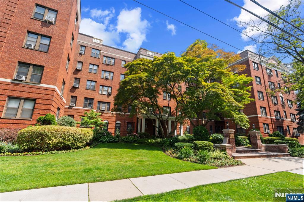 100 Prospect Avenue 1O - Photo 1
