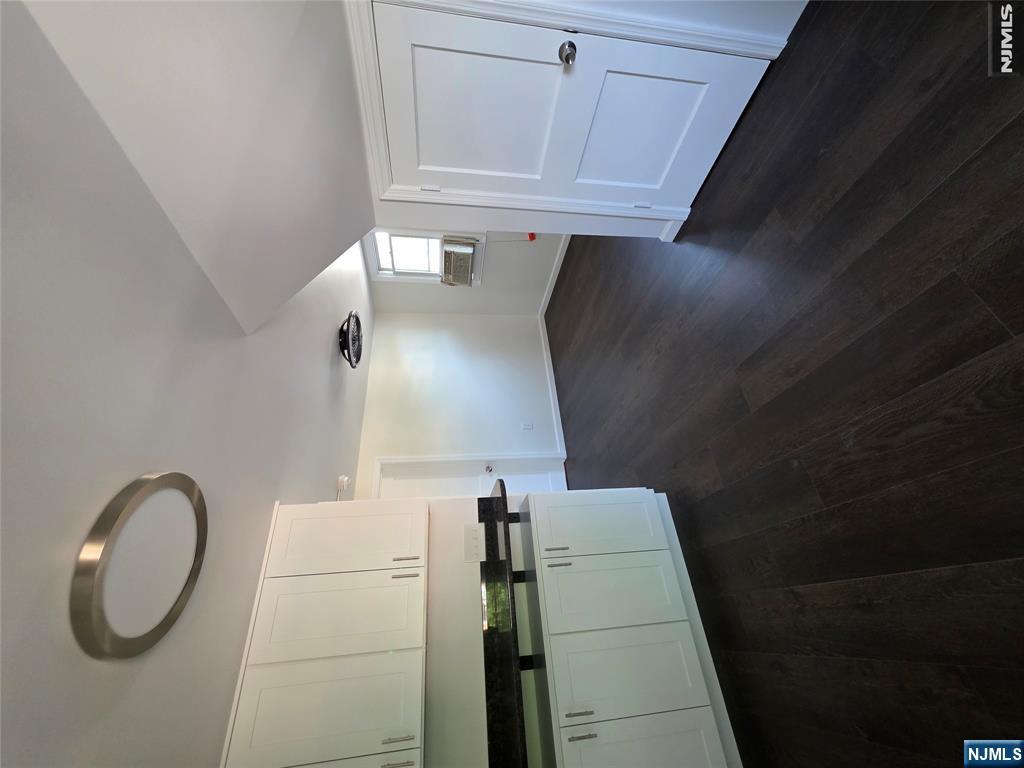 71 Orchard Place 2 - Photo 2