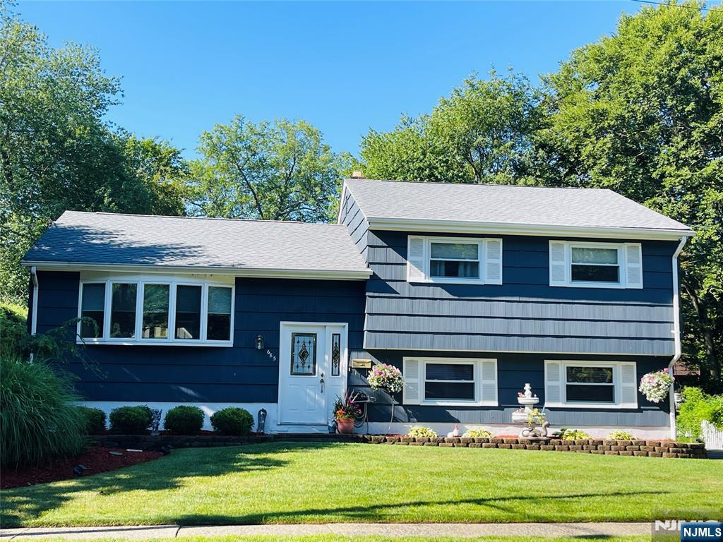 685 Lafayette Avenue - Photo 1