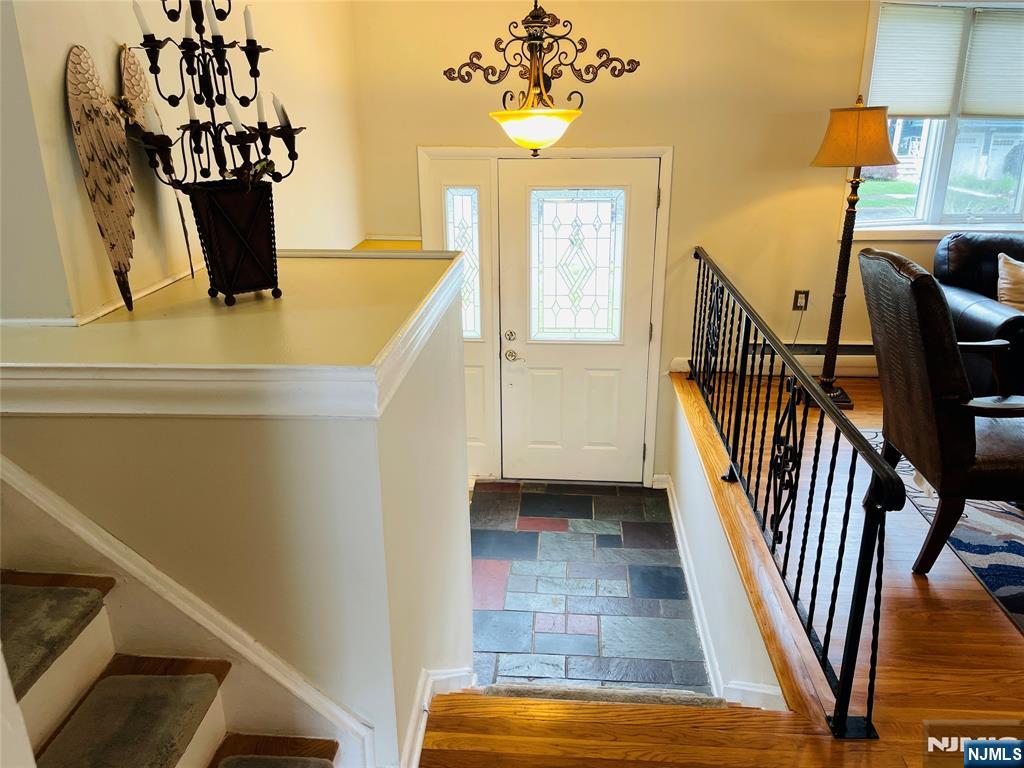 685 Lafayette Avenue - Photo 4