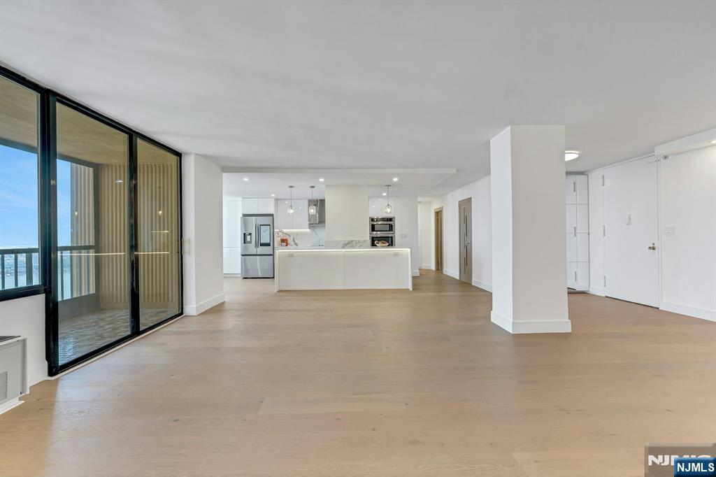 200 Winston #1912, Cliffside Park, NJ 07010