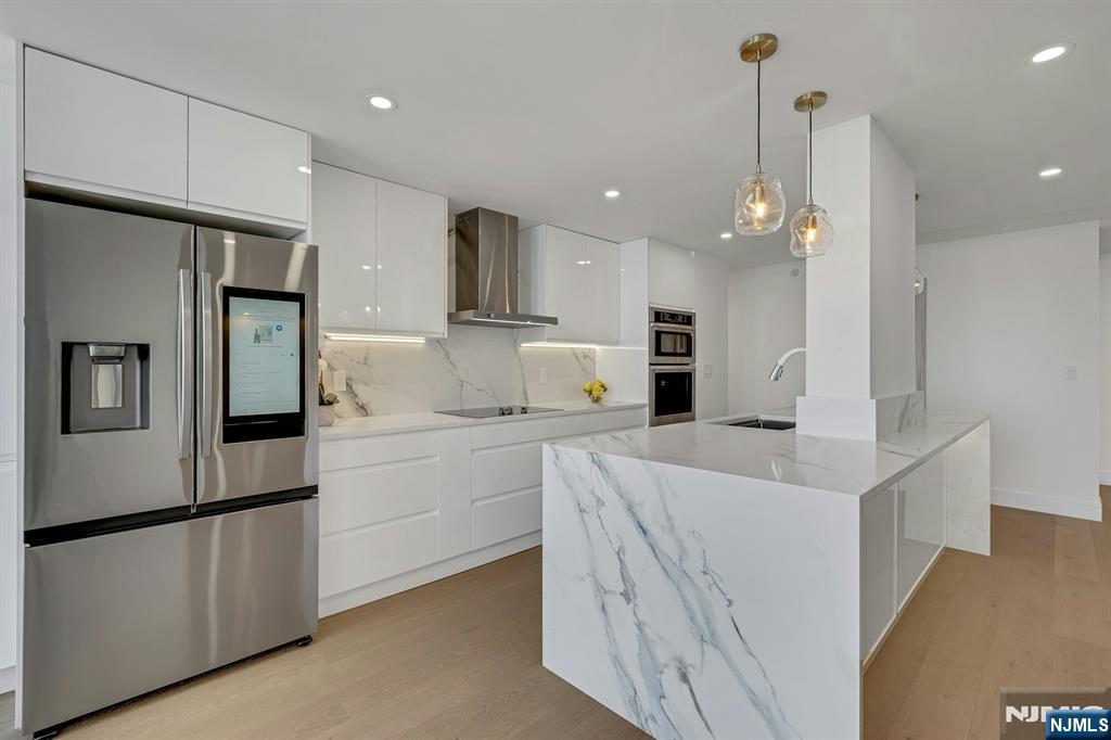 200 Winston #1912, Cliffside Park, NJ 07010