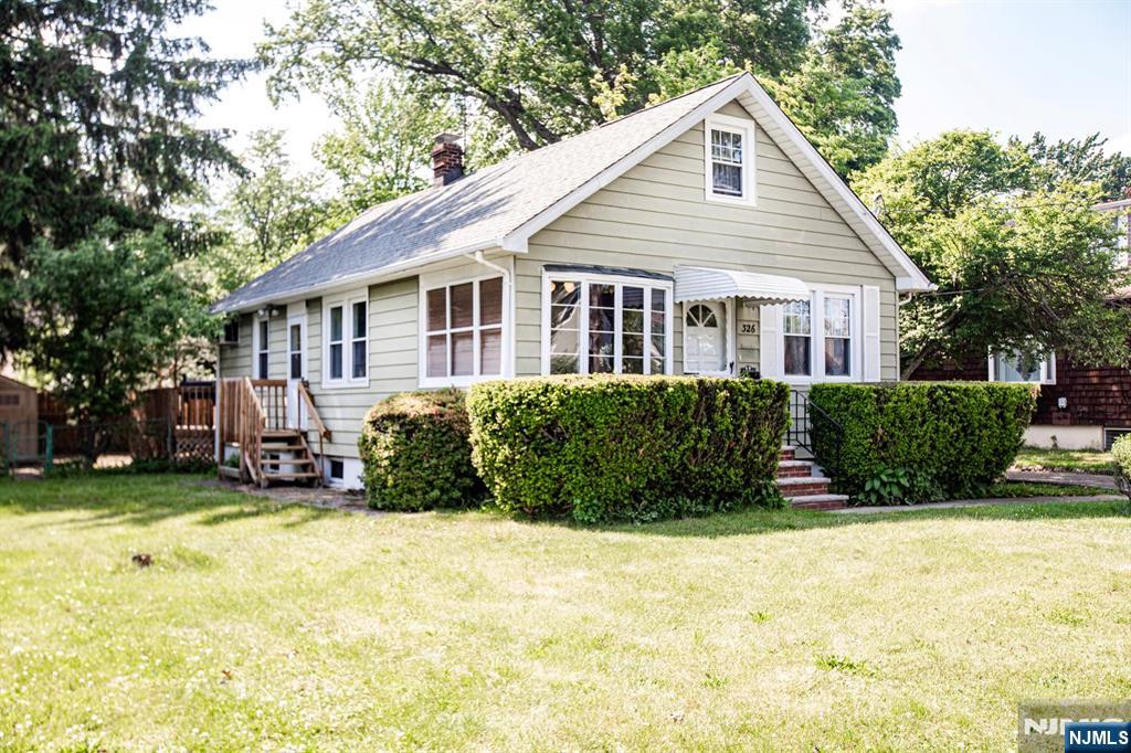 326 William Street - Photo 1