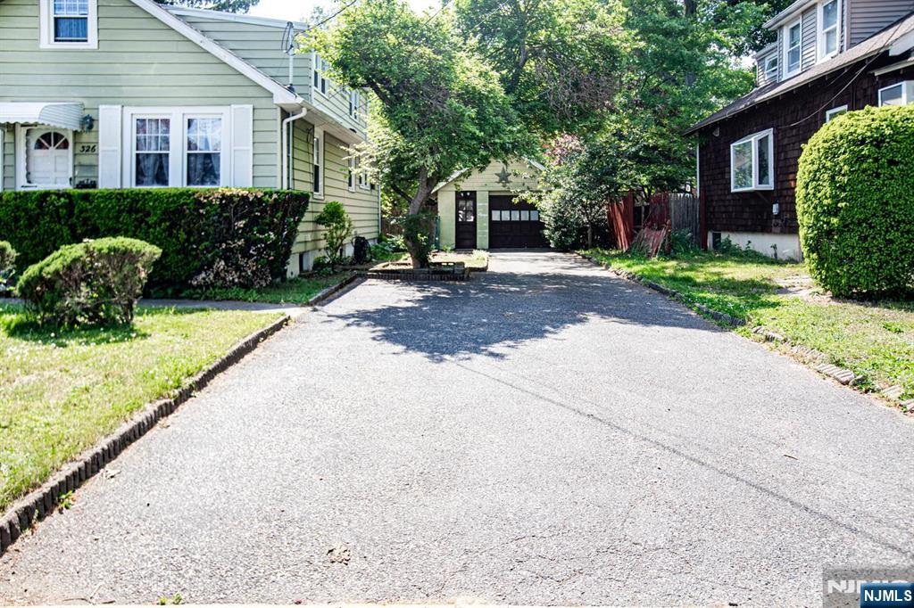 326 William Street - Photo 4