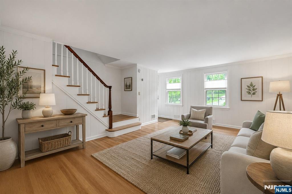 68 Dwight Place B - Photo 4