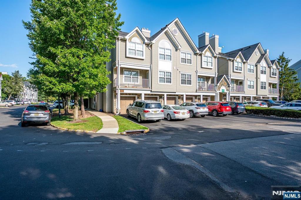202 Prestwick Way 202 - Photo 4