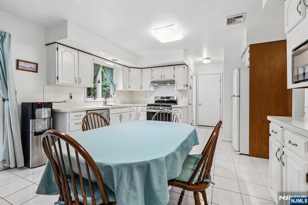 95 Turret Street — photo 12