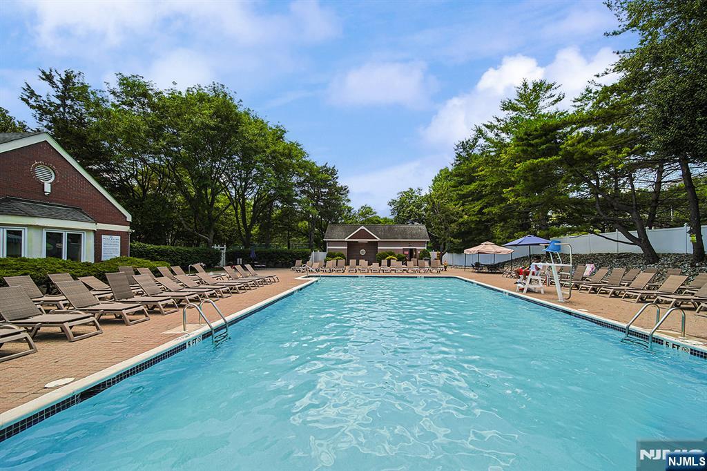 33rd image of 306 Smith Ct #R306, Edgewater, NJ 07020 | MLS# 26024962