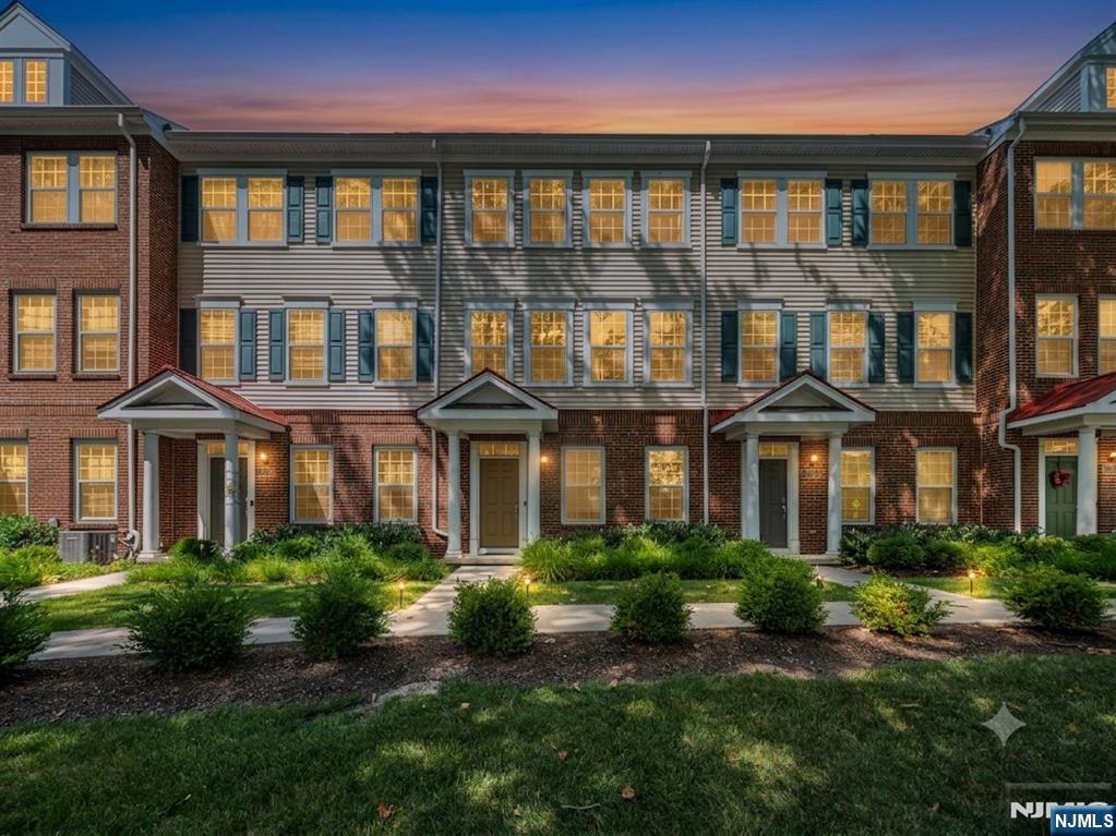 12-46 Plaza Road - Photo 1