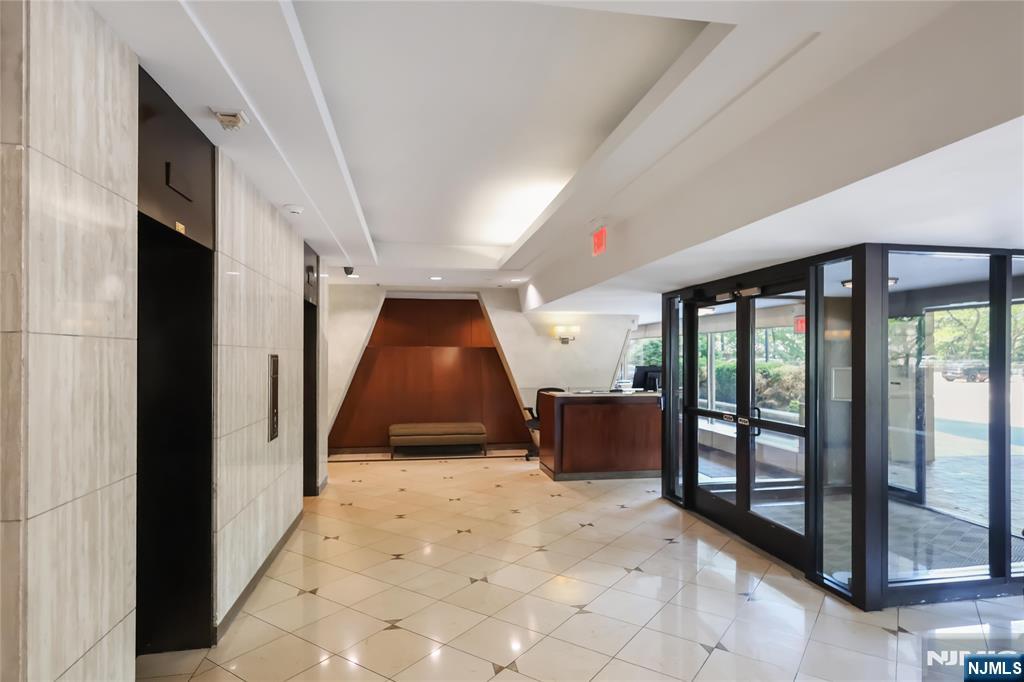 1 Horizon Road 1001 - Photo 2