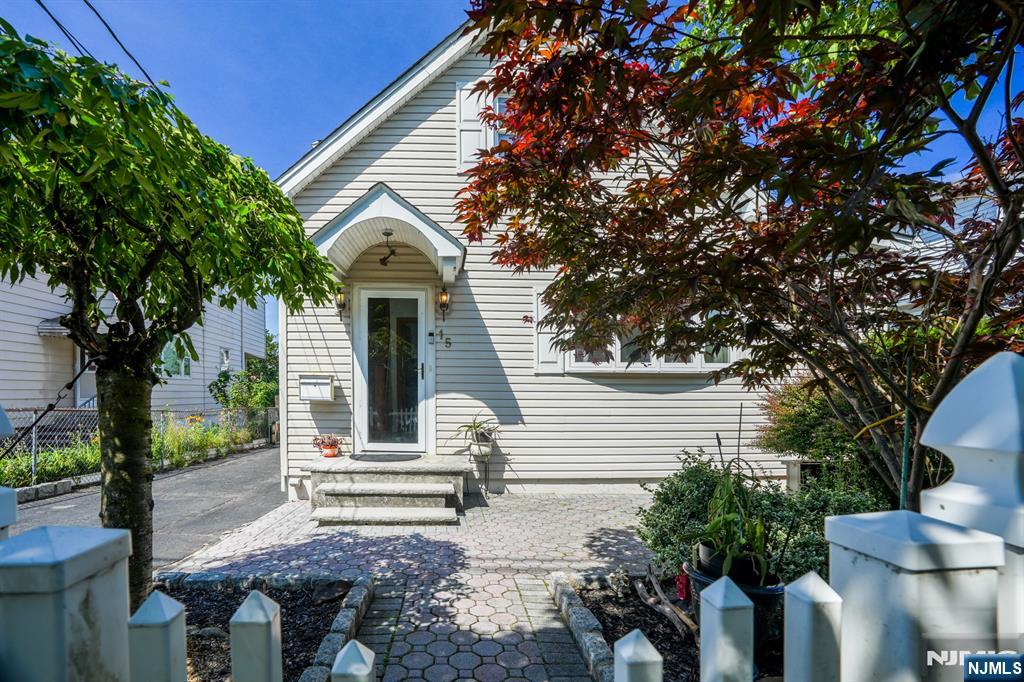 13 Chestnut Street - Photo 3