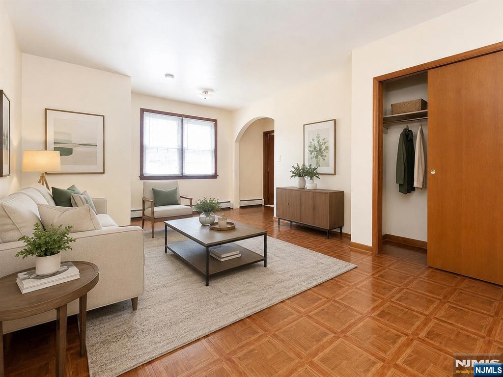 422 John Street 3 - Photo 3