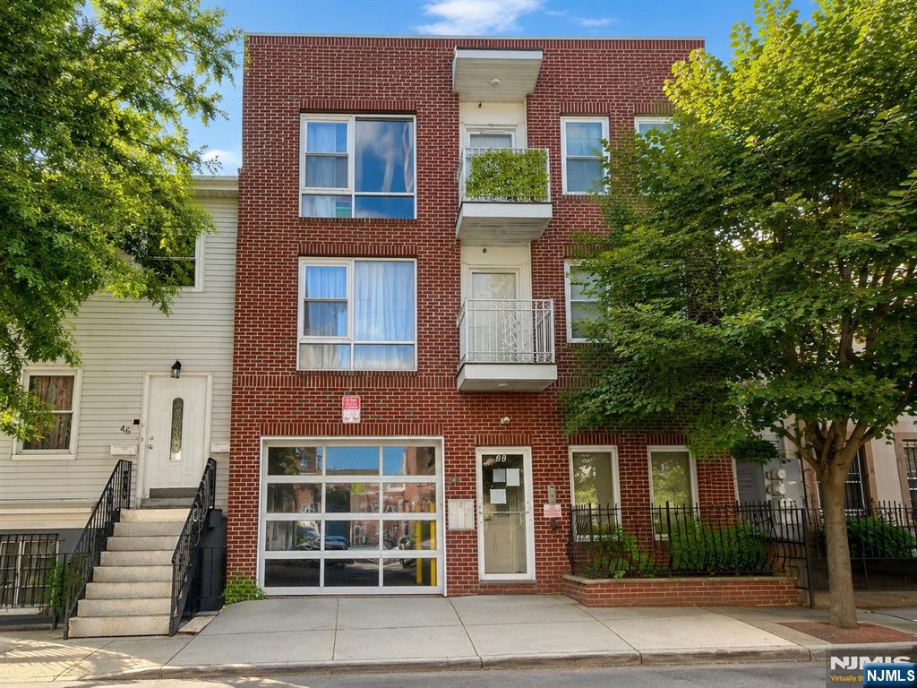 48 Union Street - Photo 1