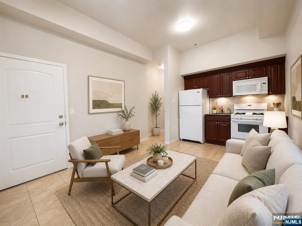 48 Union Street - Photo 4