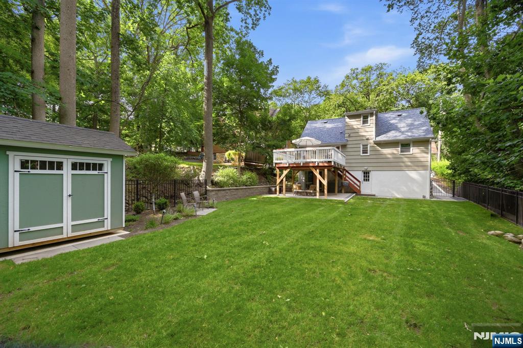 49 Pawnee Avenue