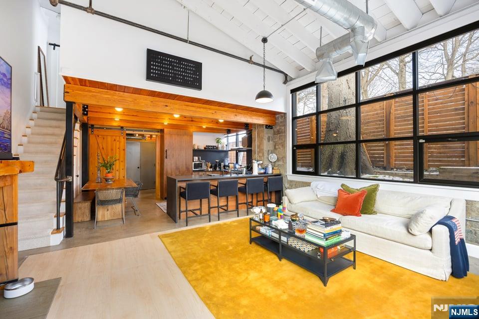 51 Greenwood Avenue 7 - Photo 1